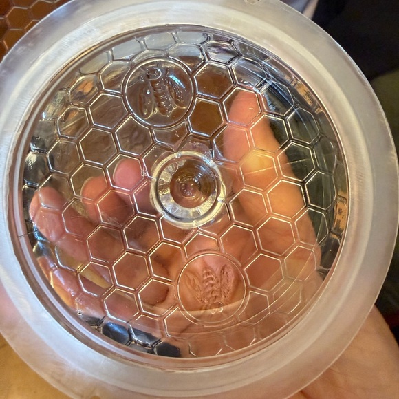 Honeycomb Clear Glass Jar with Lid - Picture 5 of 6